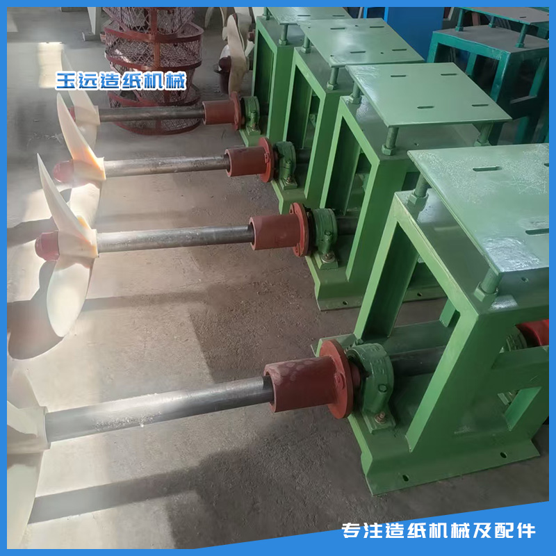 立式推进器